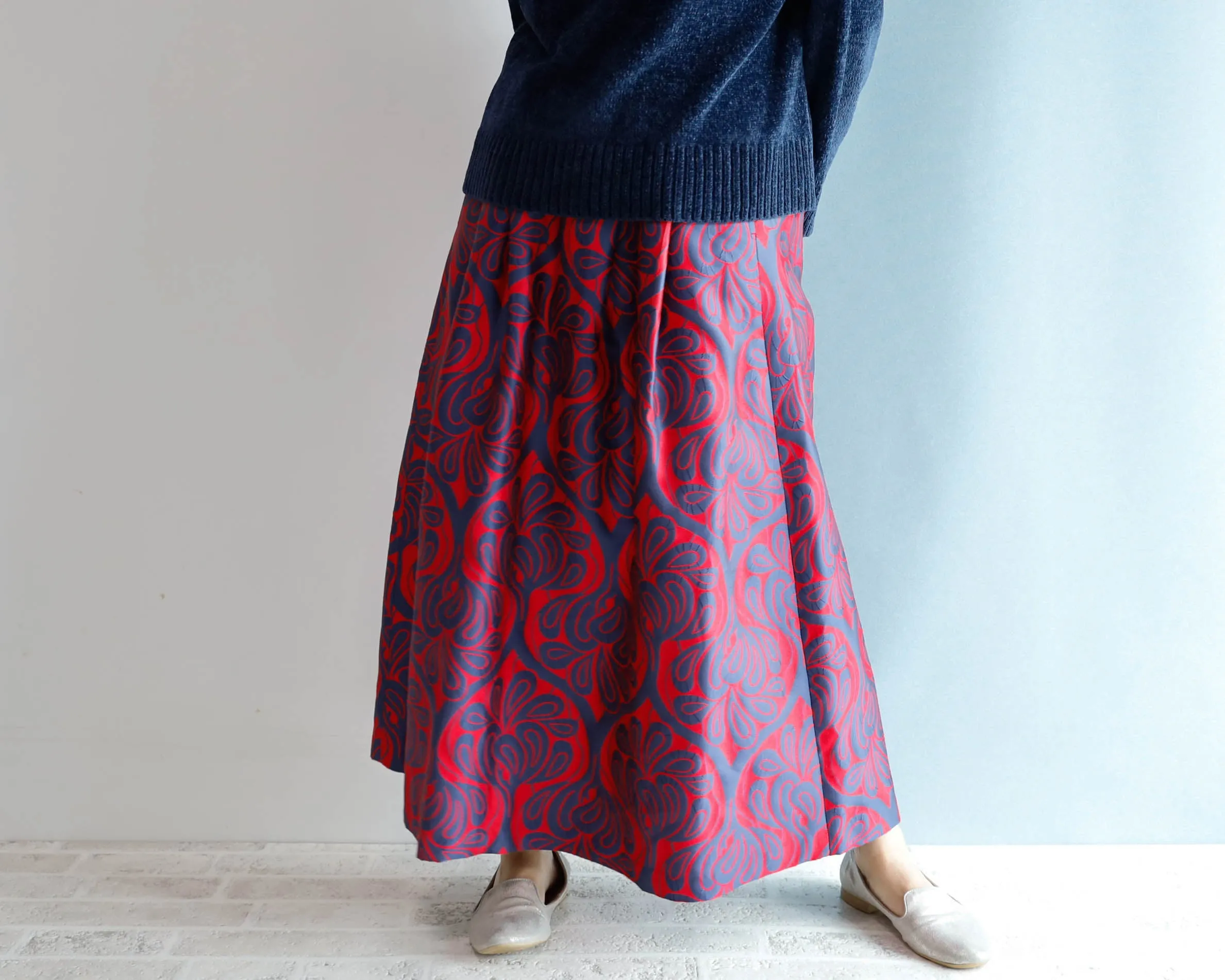 <S17C90>COVENT GARDEN WOVEN RED Skirt  -Length 90cm