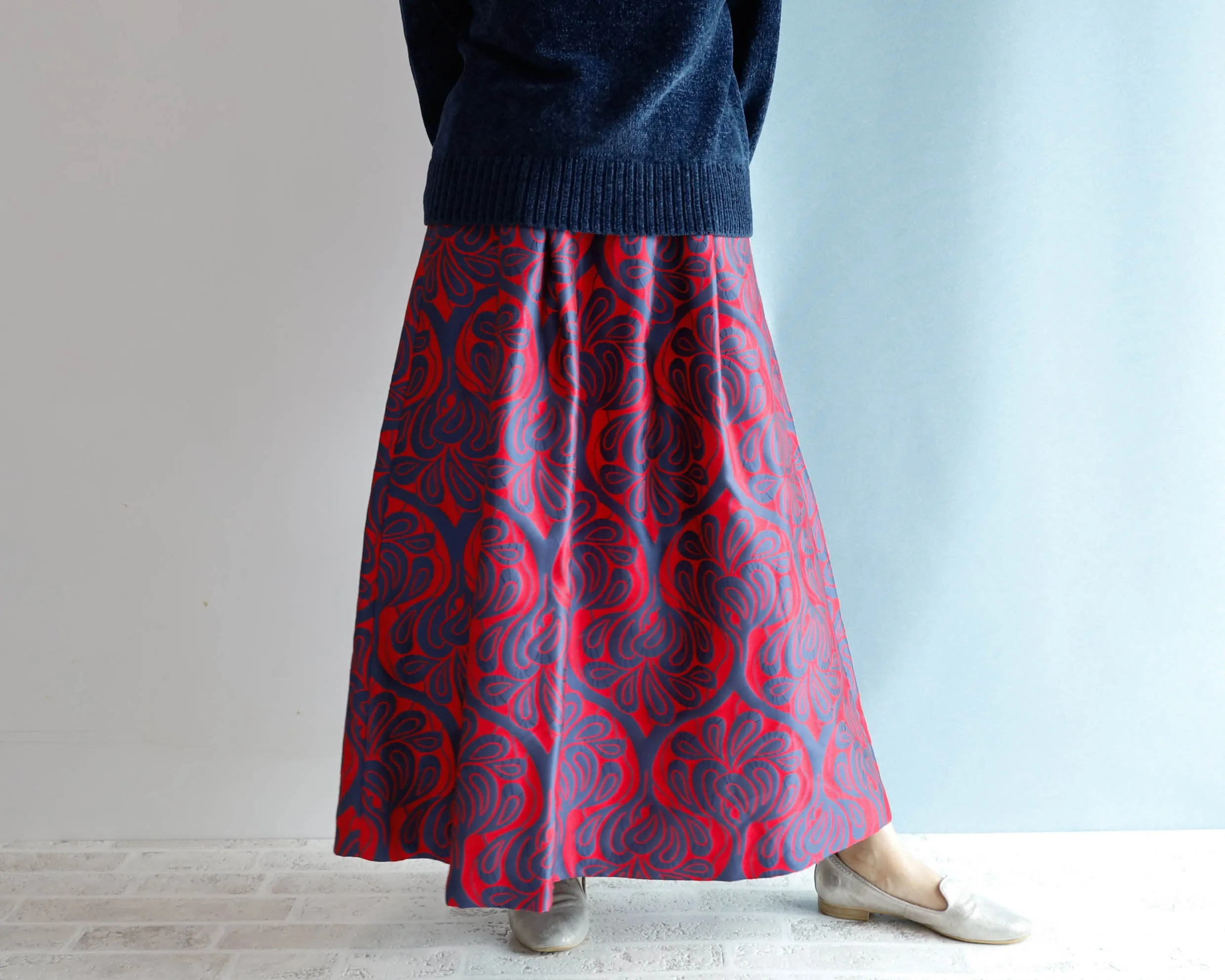 <S17C90>COVENT GARDEN WOVEN RED Skirt  -Length 90cm